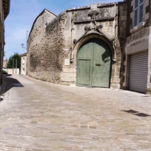 Pose de pavés calcaires Calminiade à Poitiers